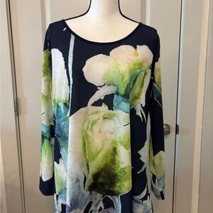 Soft Surroundings green floral printed long sleeve tunic top size L
